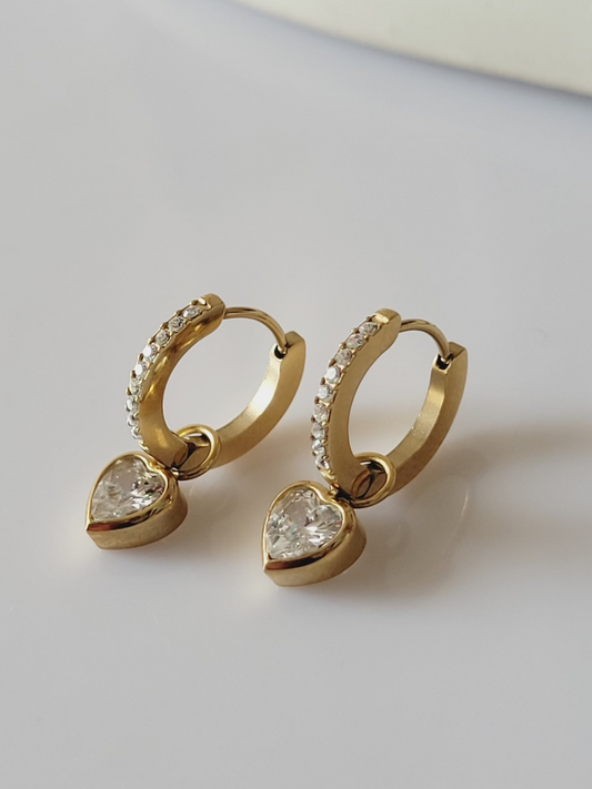 18K Gold Plated Heart Charm Hoops Earring with Sparkling Stone QROSH