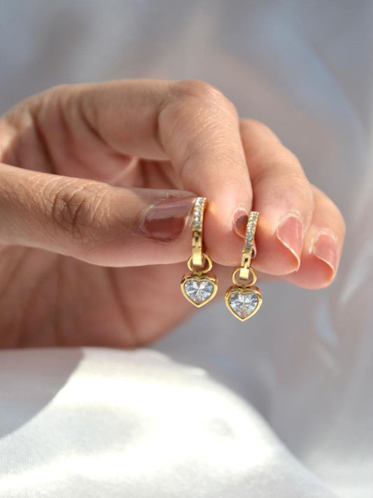 18K Gold Plated Heart Charm Hoops Earring with Sparkling Stone QROSH
