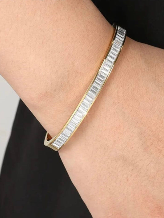 Starlit Edge Bangle QROSH