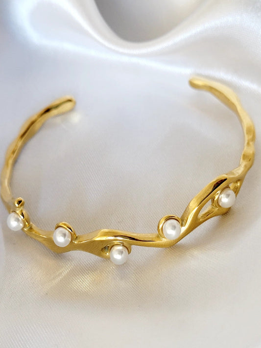 Moonbud Bracelet Cuff QROSH