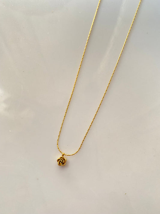 Minimal Golden Rose Pendant QROSH