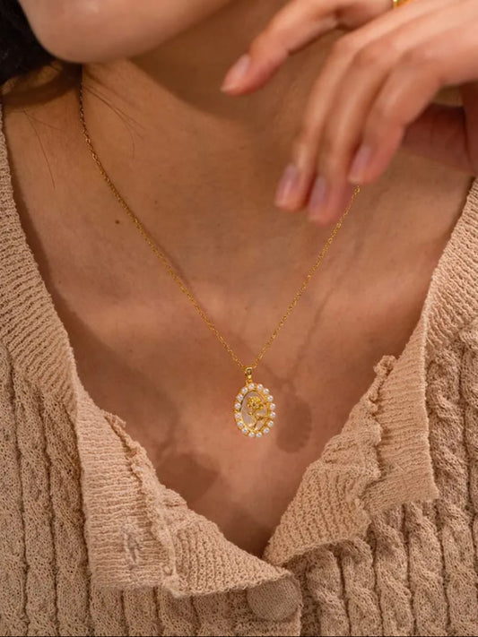 18k Gold-Plated Oval Pendant Necklace with Cubic Zirconia QROSH