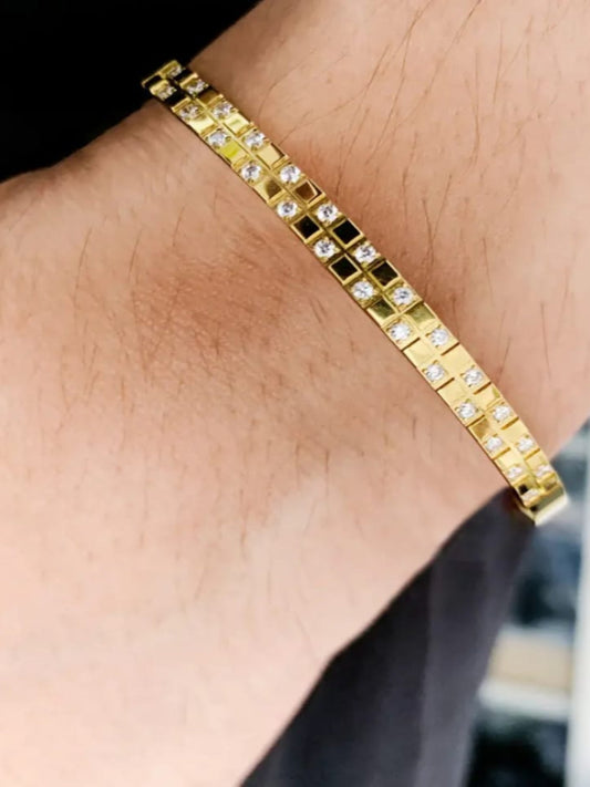 18K Gold Plated Regal Grid Bangle QROSH