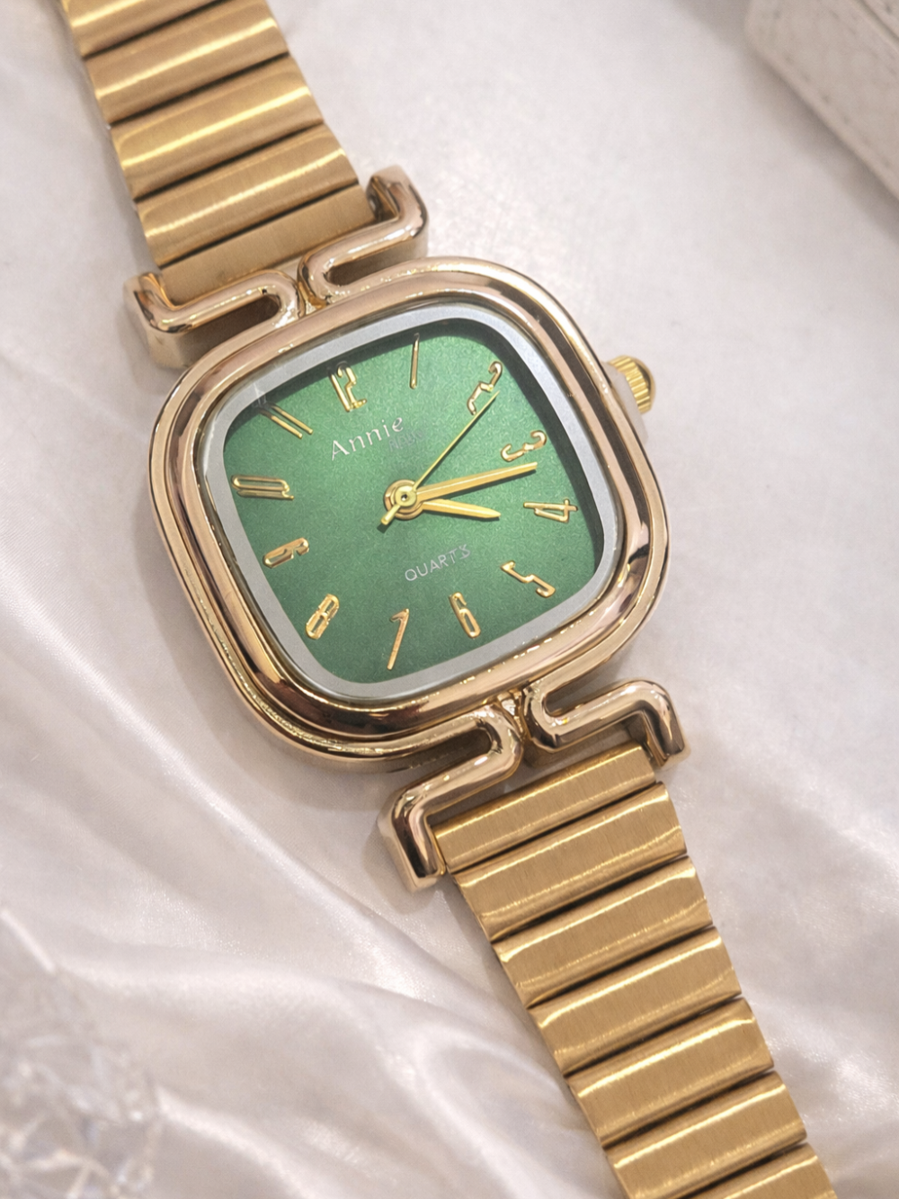 Anti tarnish Green Square Watch QROSH