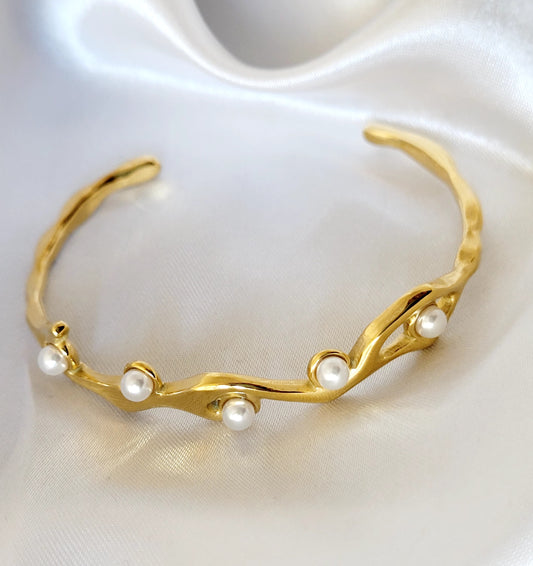 18K Gold Plated Pearl Half Bangle
