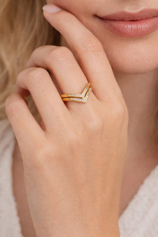 Double V Band Ring 2 QROSH