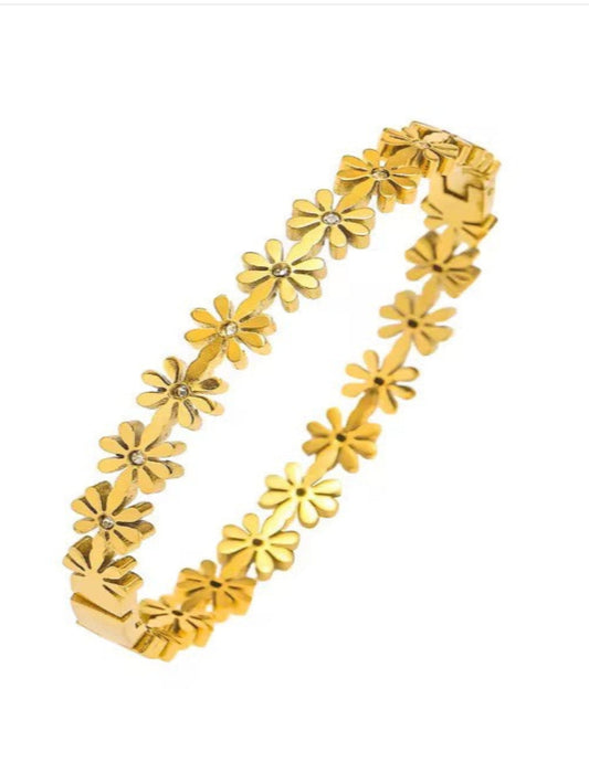 18K Gold Plated Dainty Daisy Bangle QROSH