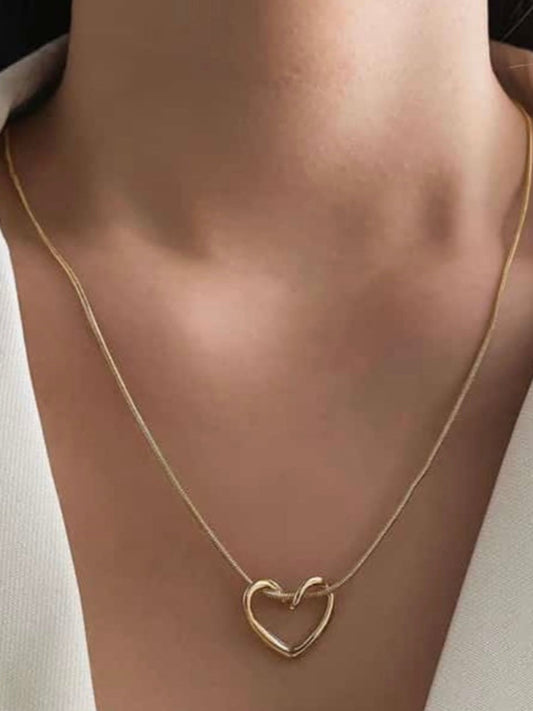 18K Gold-Plated Hollow Heart Pendant QROSH