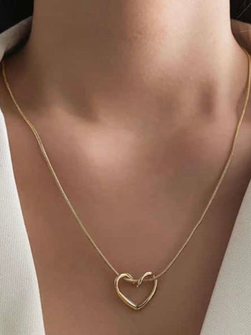 18K Gold-Plated Hollow Heart Pendant QROSH
