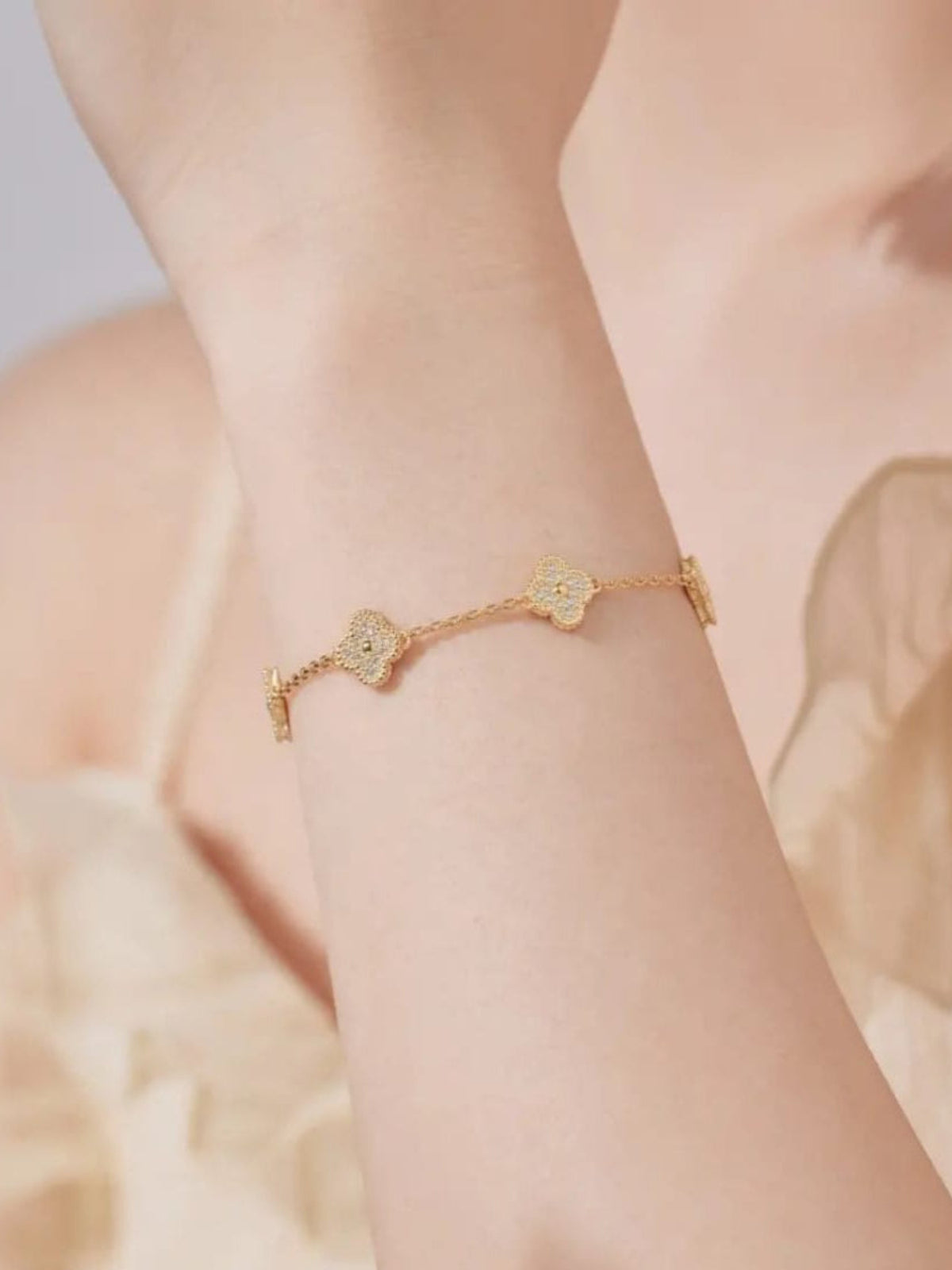 Flower Bracelet QROSH