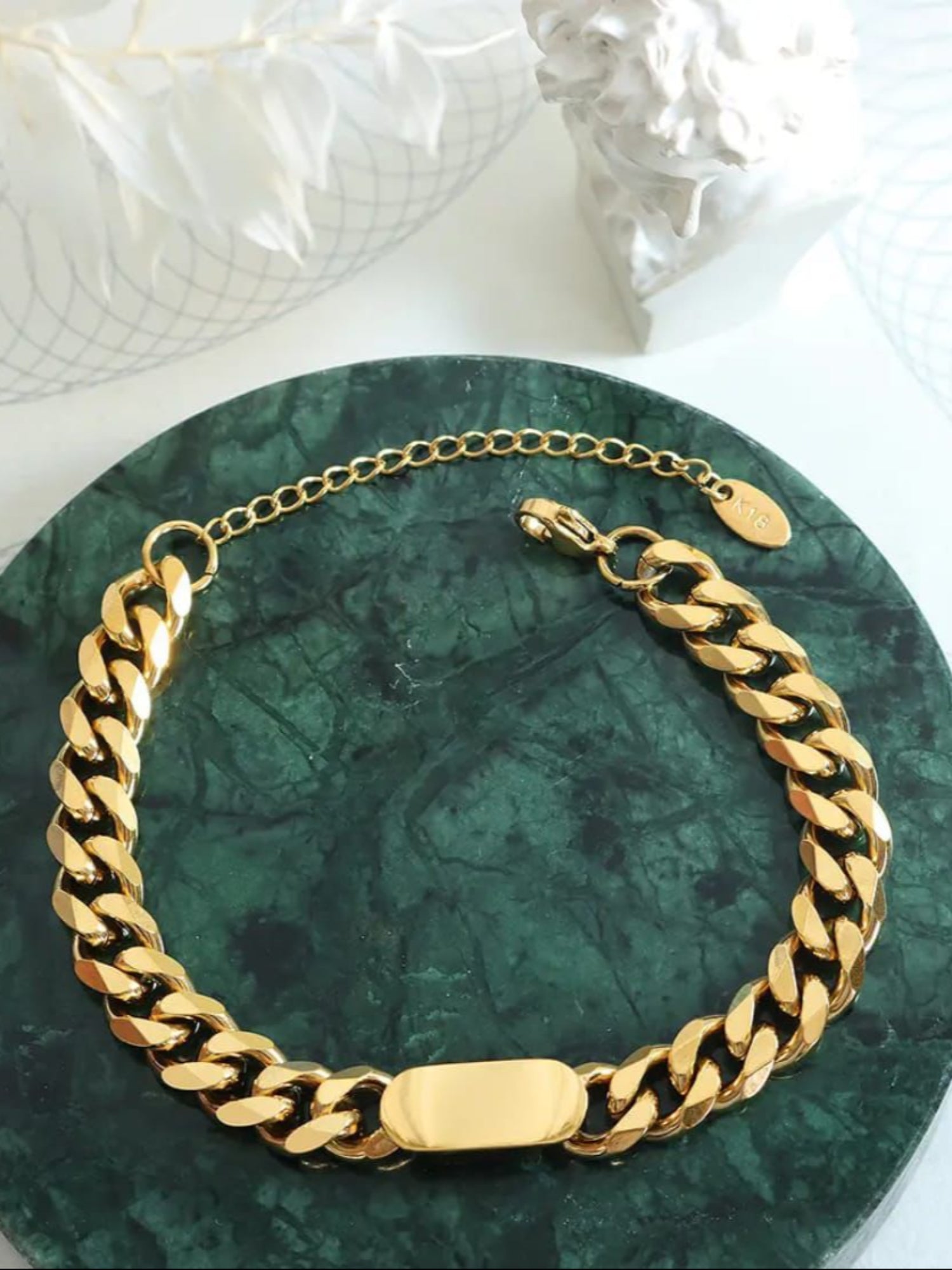 Bold Gold-Plated Cuban Chain Bracelet QROSH