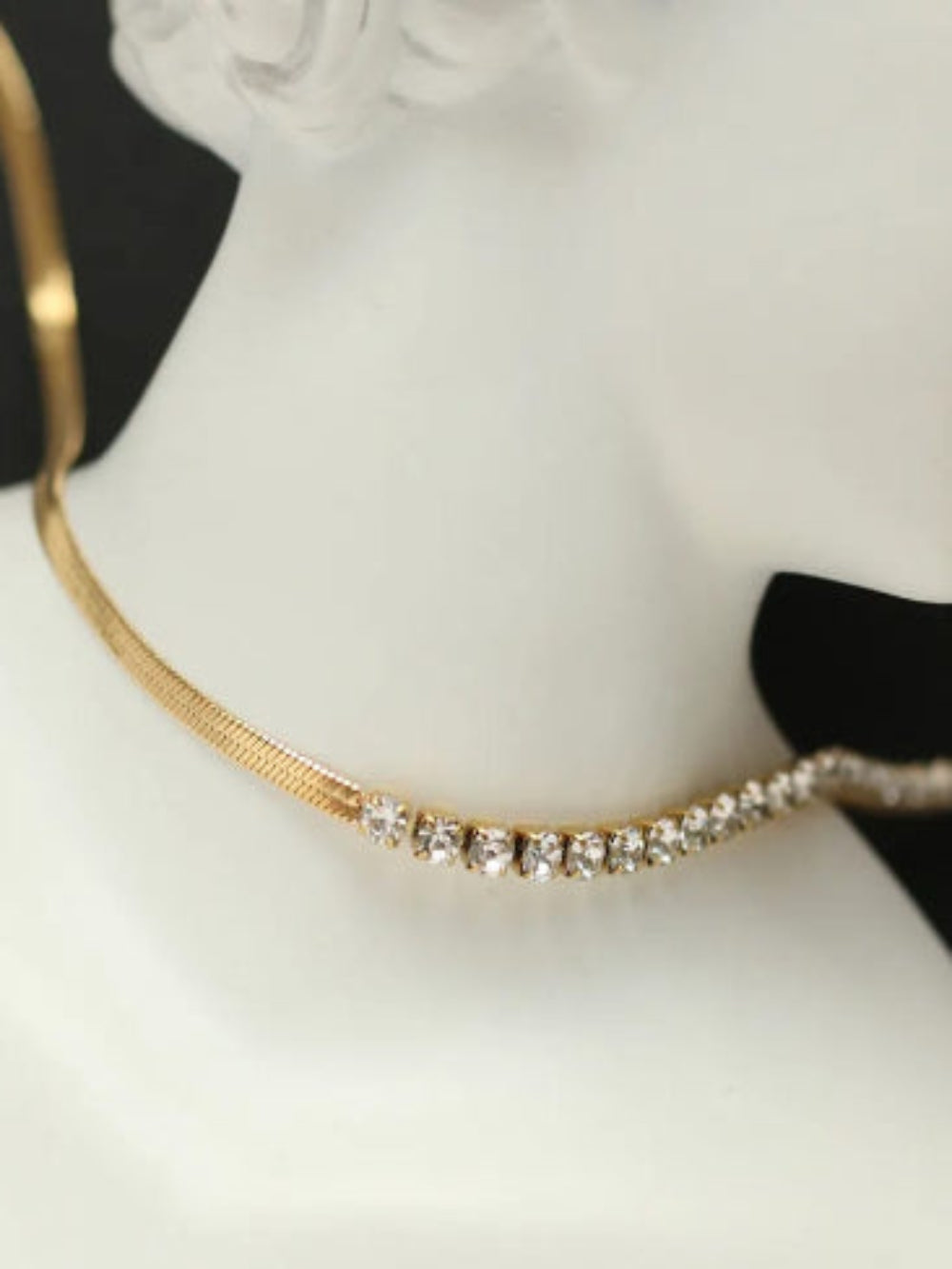 Half-Half Dainty Necklace QROSH