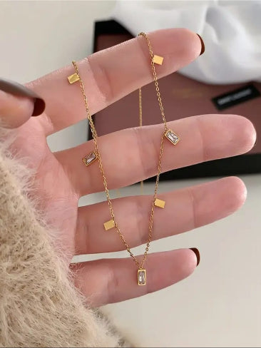 Blingy Charm Necklace - QROSH