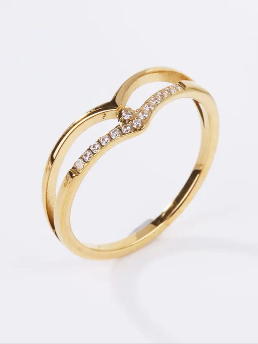 Double V Band Ring QROSH