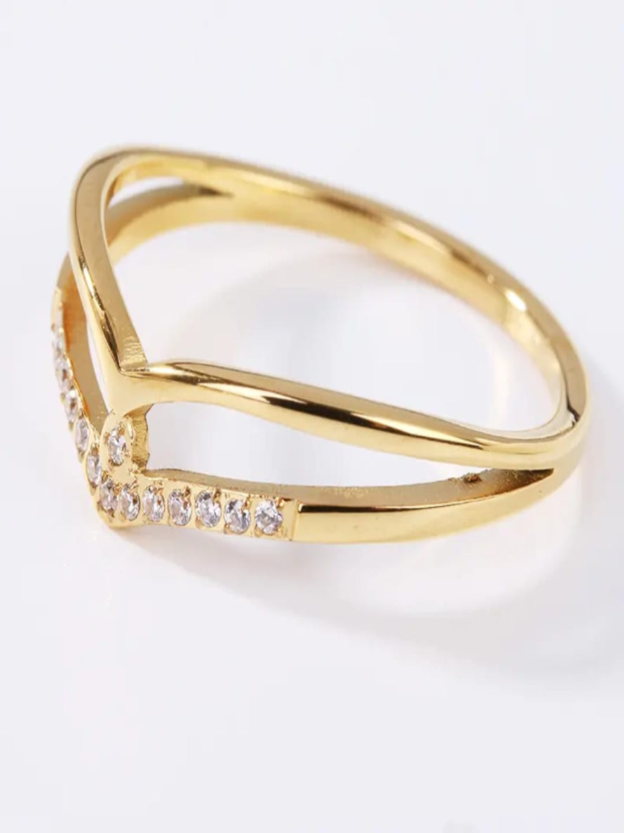 Double V Band Ring QROSH