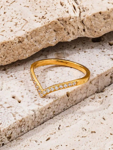 18K Gold-Plated Stone V Band Ring QROSH