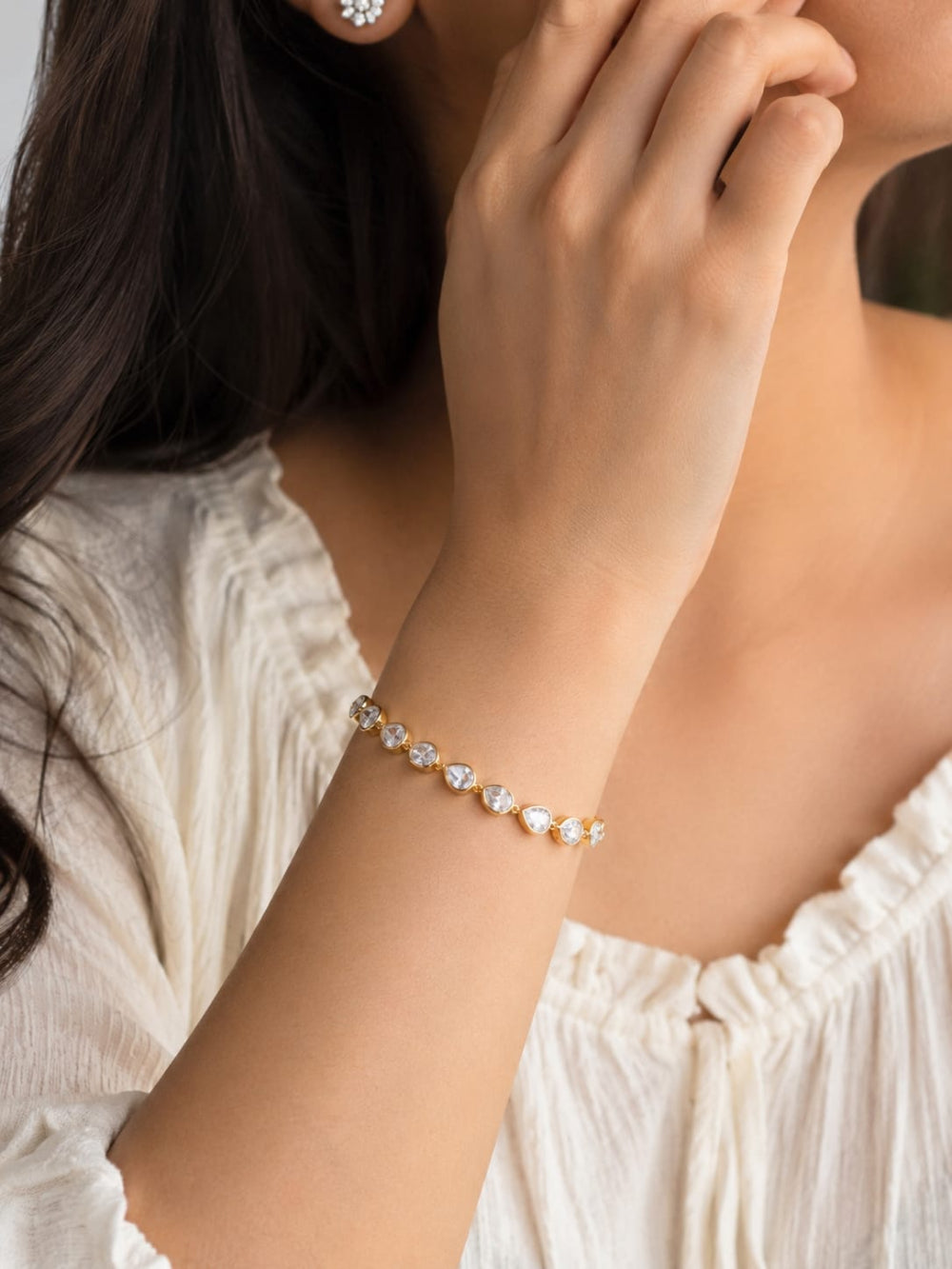 Teardrop Crystal Bracelet QROSH