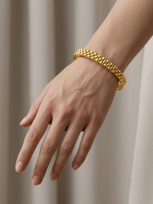 Gold Plated Textured Bangle QROSH