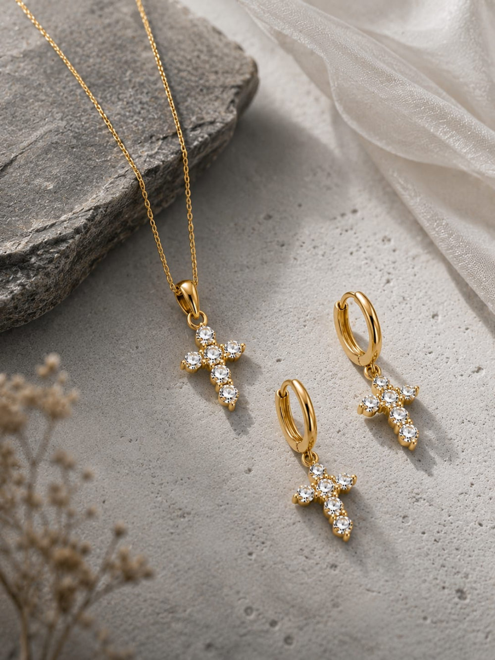 Gold Cross Pendant Set QROSH