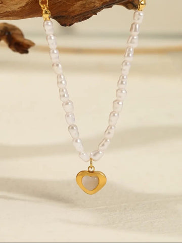 18K Gold-Plated Dainty Heart & Pearl Necklace QROSH