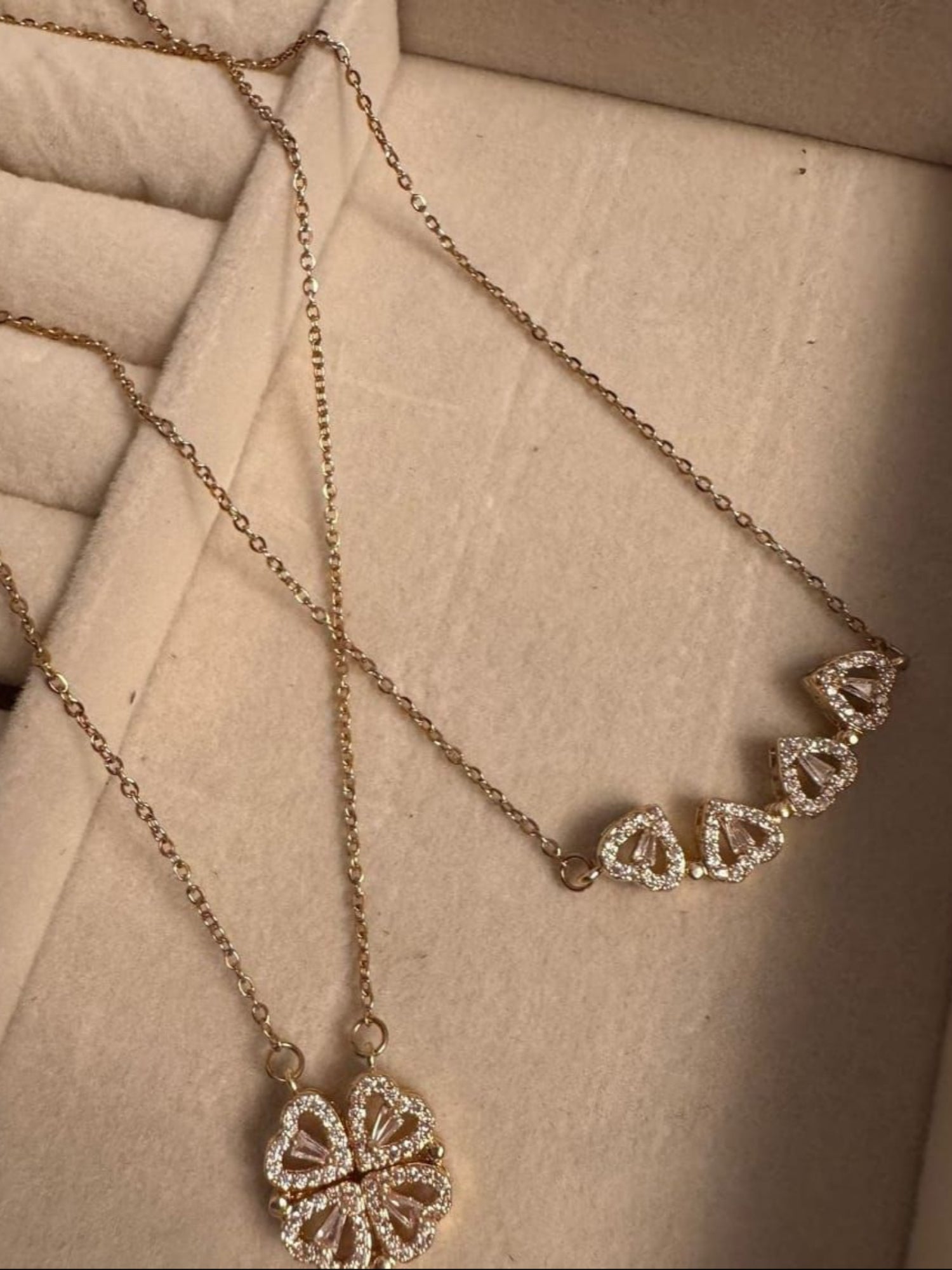 Gold Heart Clover Pendant Necklace for Women QROSH