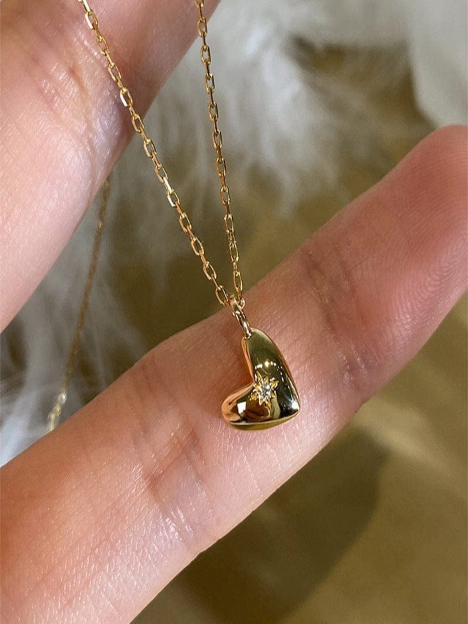 Gold Heart Pendant QROSH