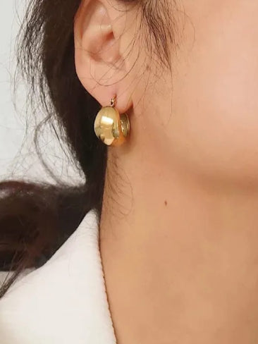 18K Gold Plated Dainty Semi-Cup Hoops - QROSH
