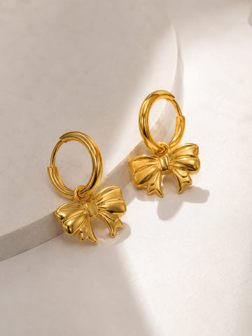 18K Gold Plated Minimal Bow Huggies QROSH