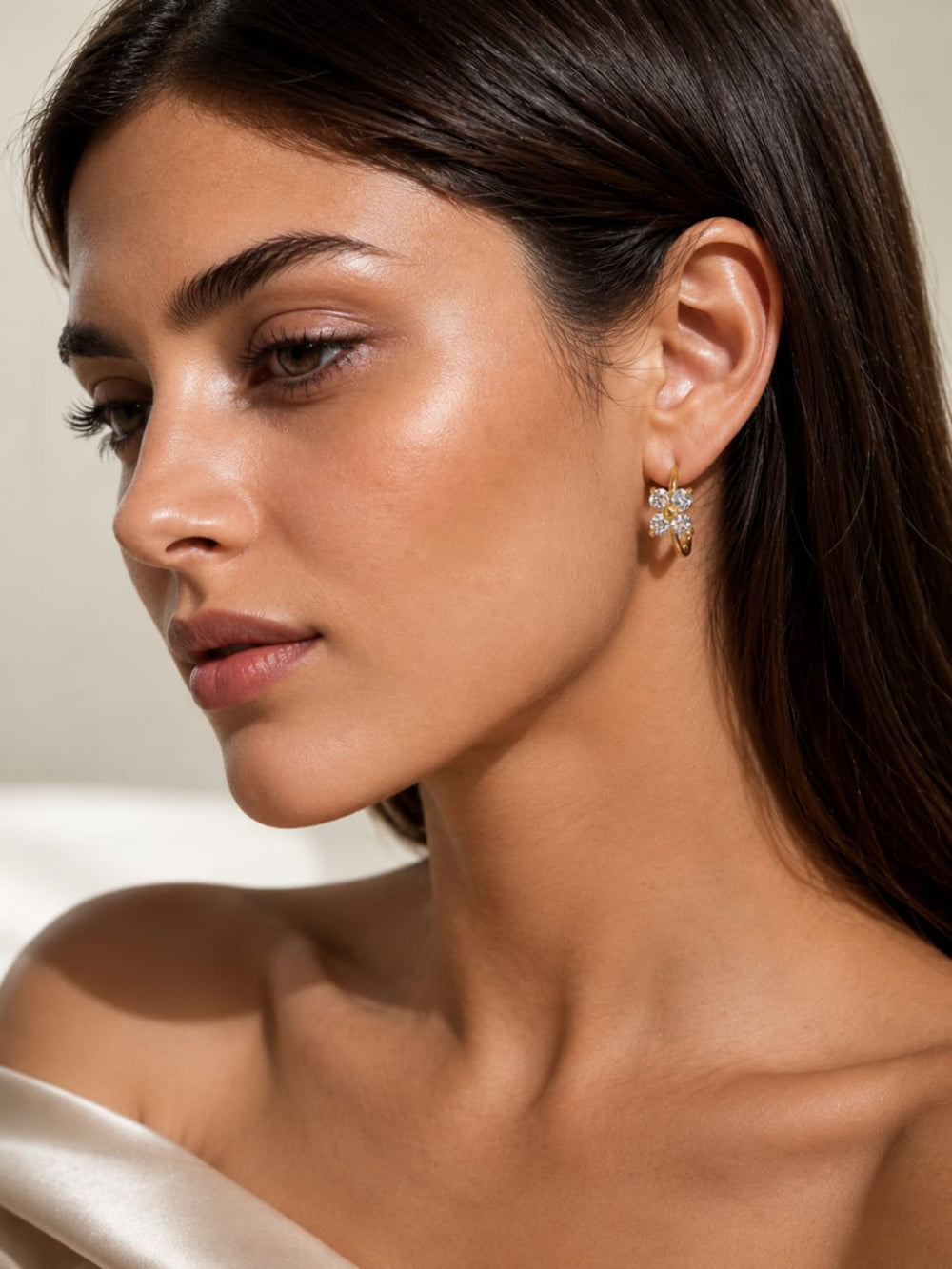 18k Gold plated flower hoop earrings QROSH