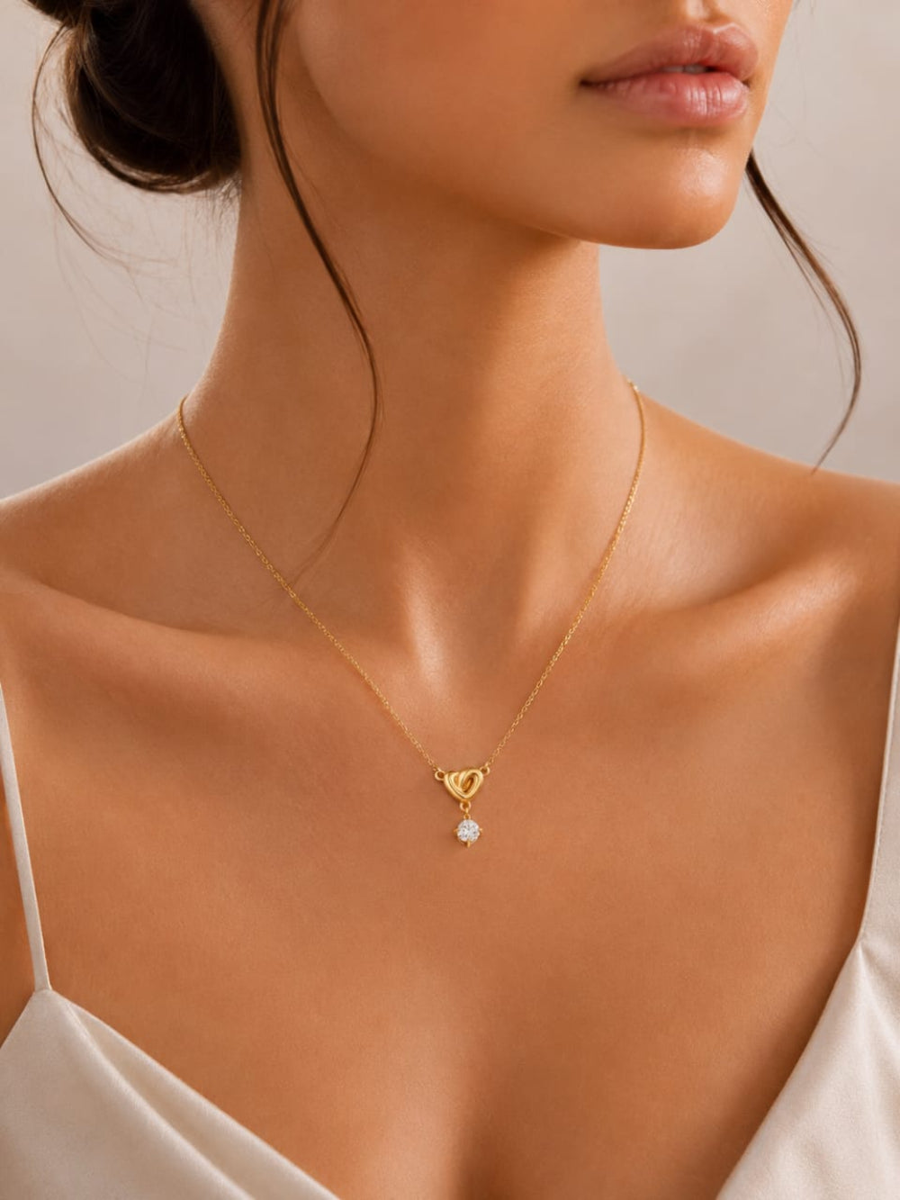 Heart Knot Pendant QROSH