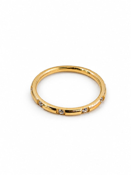 Minimal Gold Diamond Ring QROSH