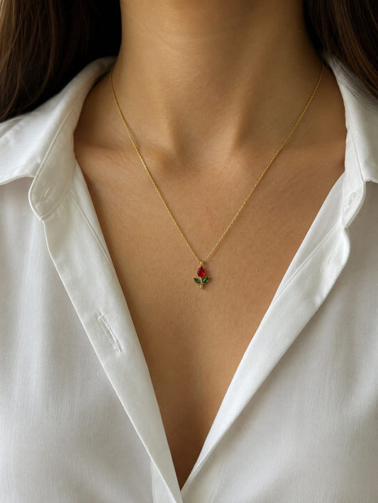 Rose Pendant Necklace QROSH