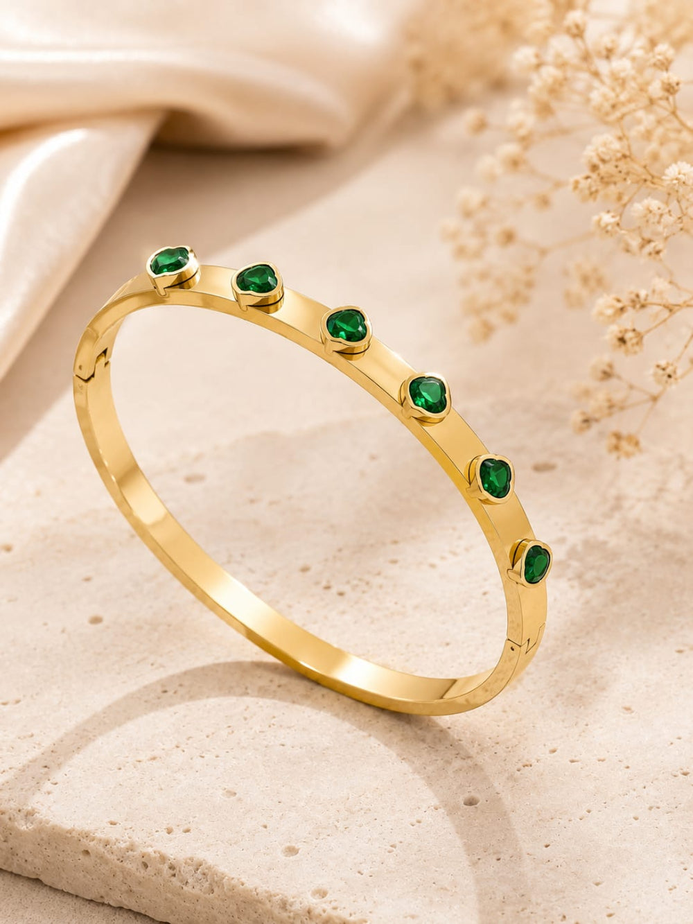 Green Heart Stone Bangle QROSH