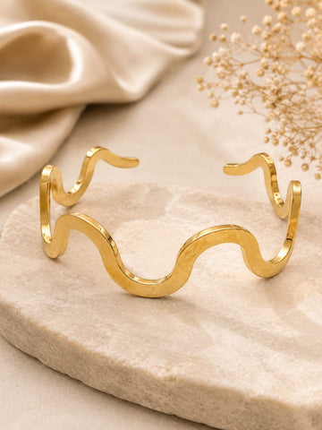 Wave Shape Gold Cuff Bangle QROSH