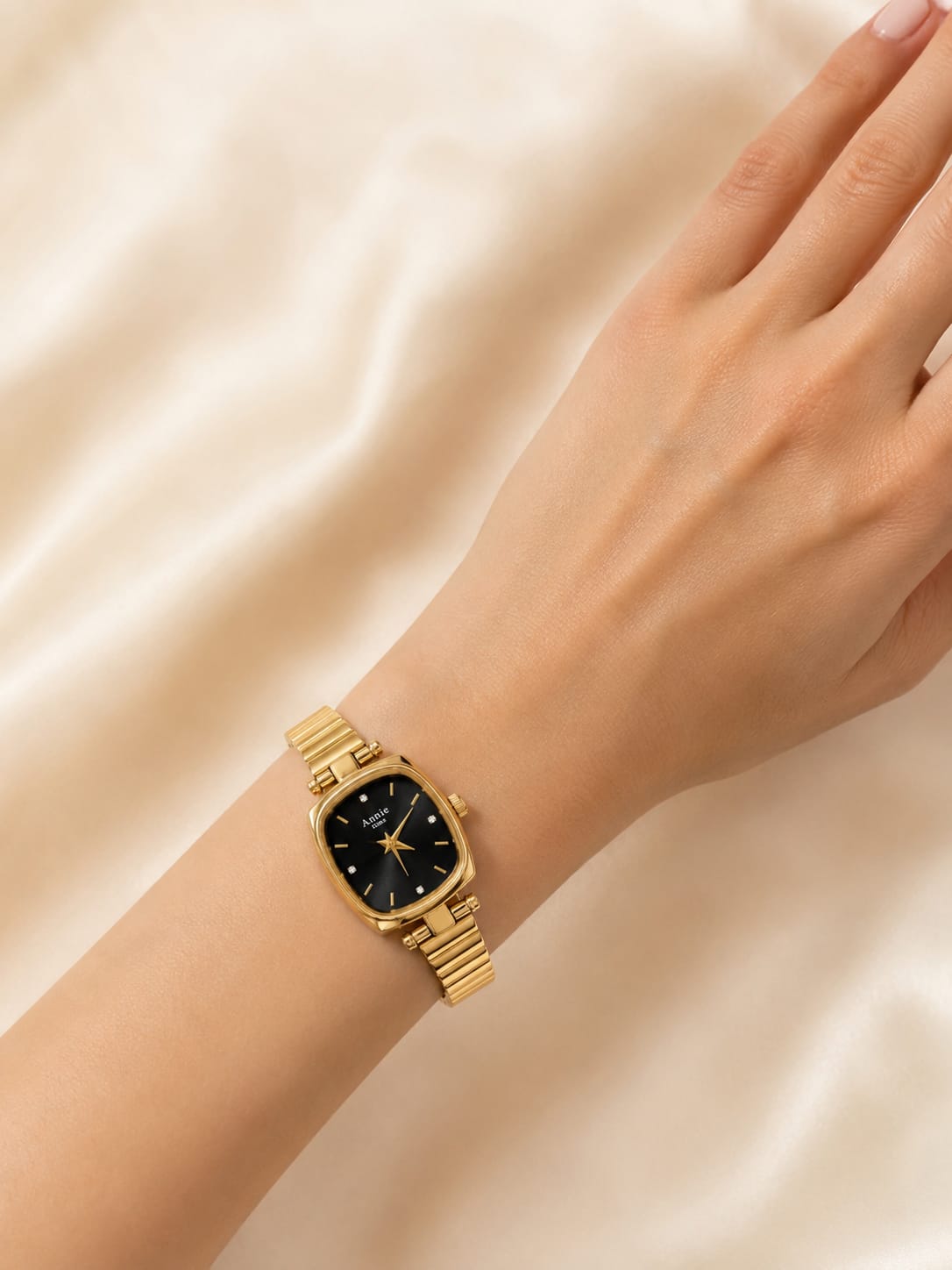 Premium Square Black Watch QROSH