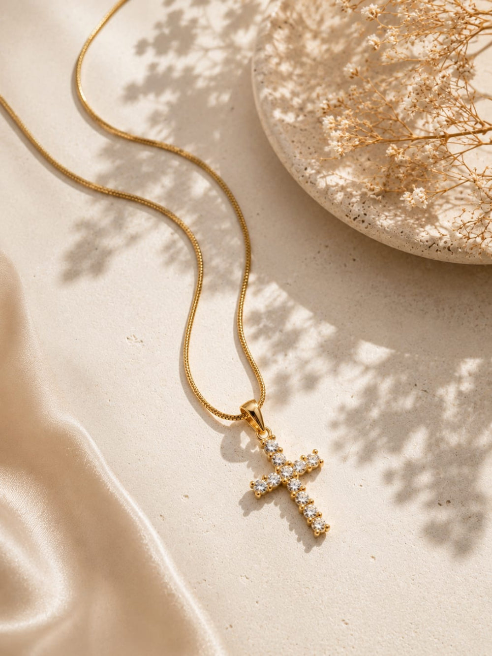 Diamond Cross Necklace QROSH