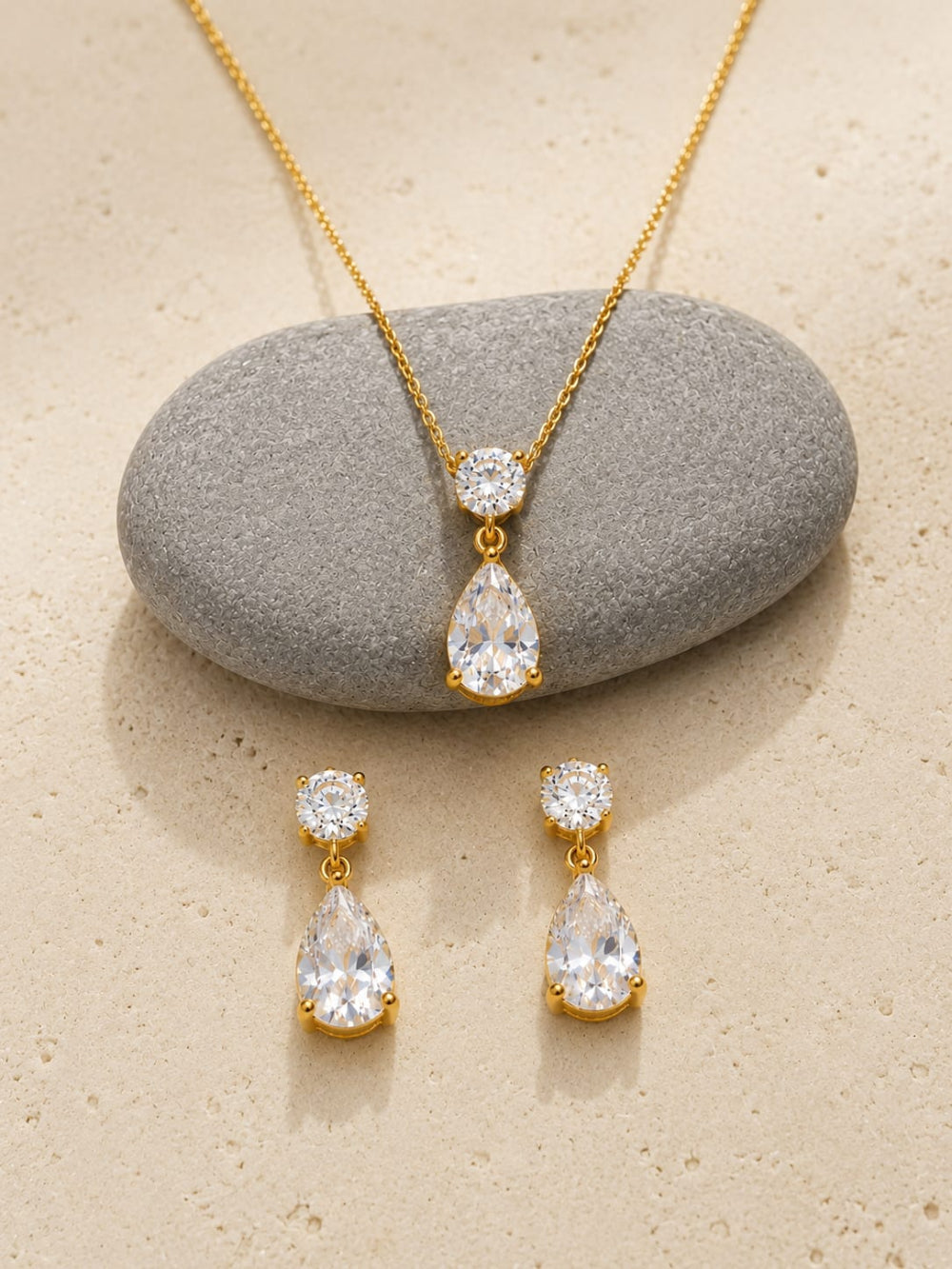 Dew-Drop Pendant Set QROSH
