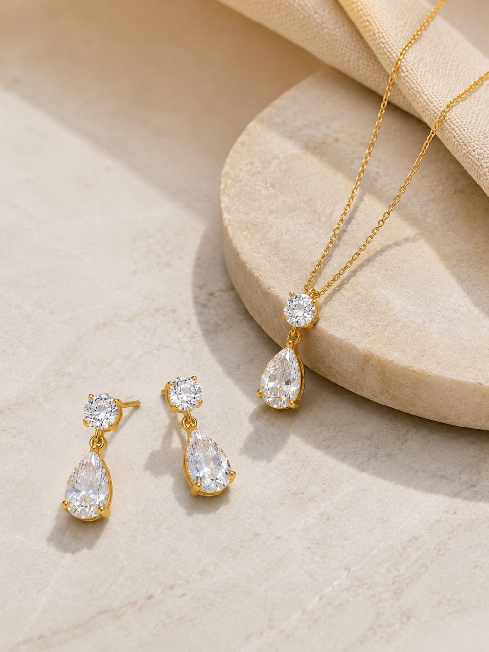 Dew-Drop Pendant Set QROSH