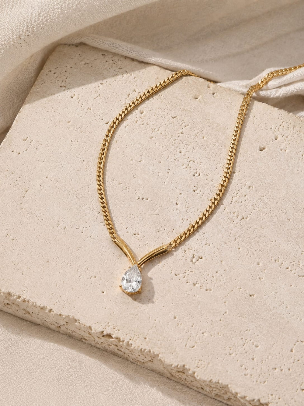 Dainty Chain Necklace QROSH