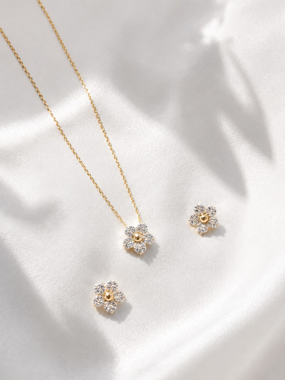 Daisy Flower Pendant Set QROSH