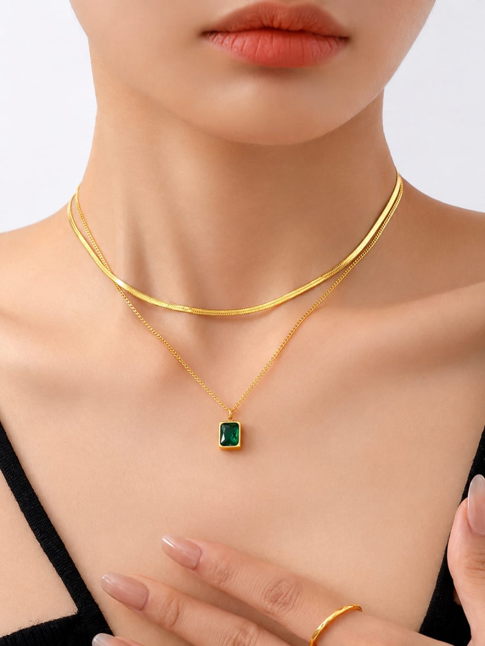 Double Layer Green Pendant QROSH