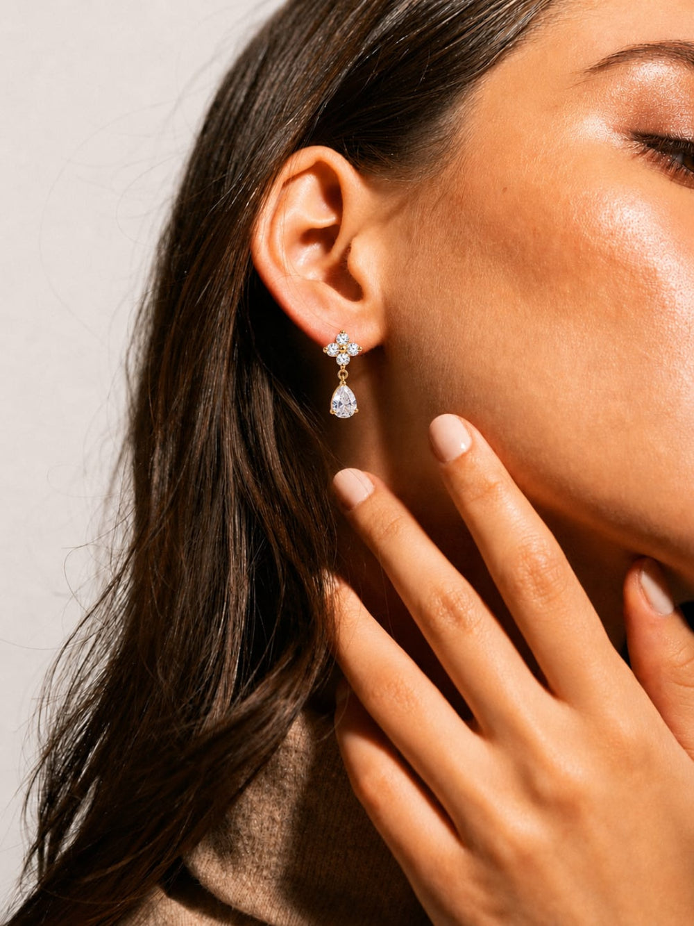 Daisy Bloom Teardrop Earrings QROSH