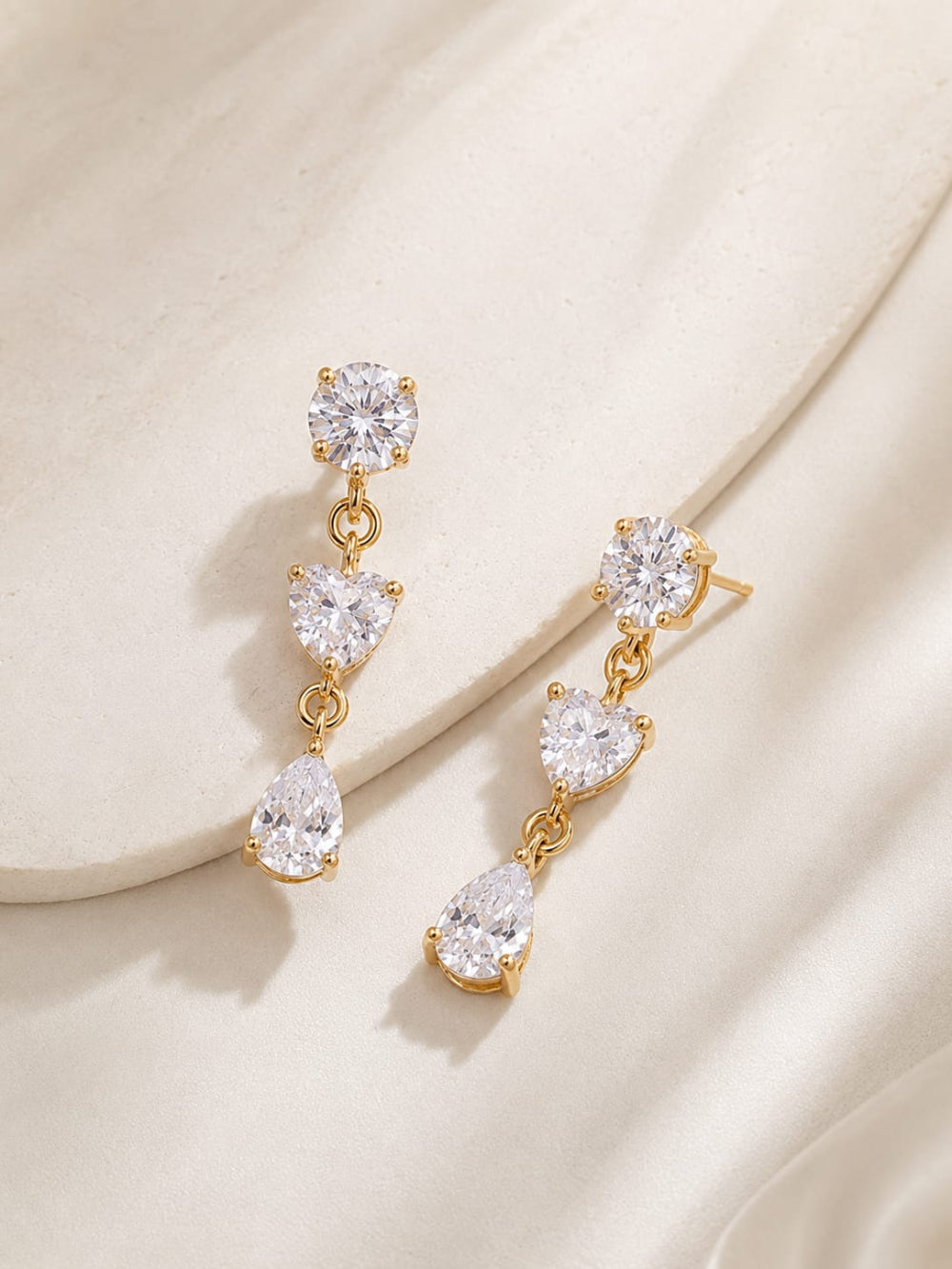 Heart Charm Crystal Earring QROSH