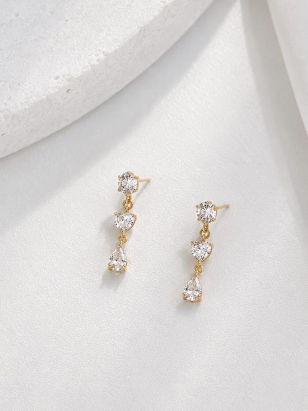 Heart Charm Crystal Earring QROSH