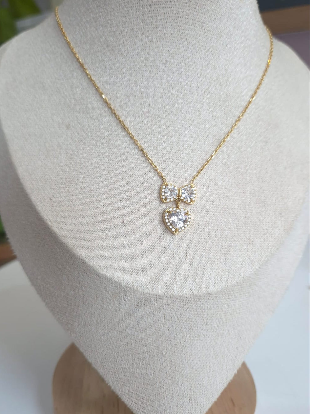 Elara Pendant Set QROSH