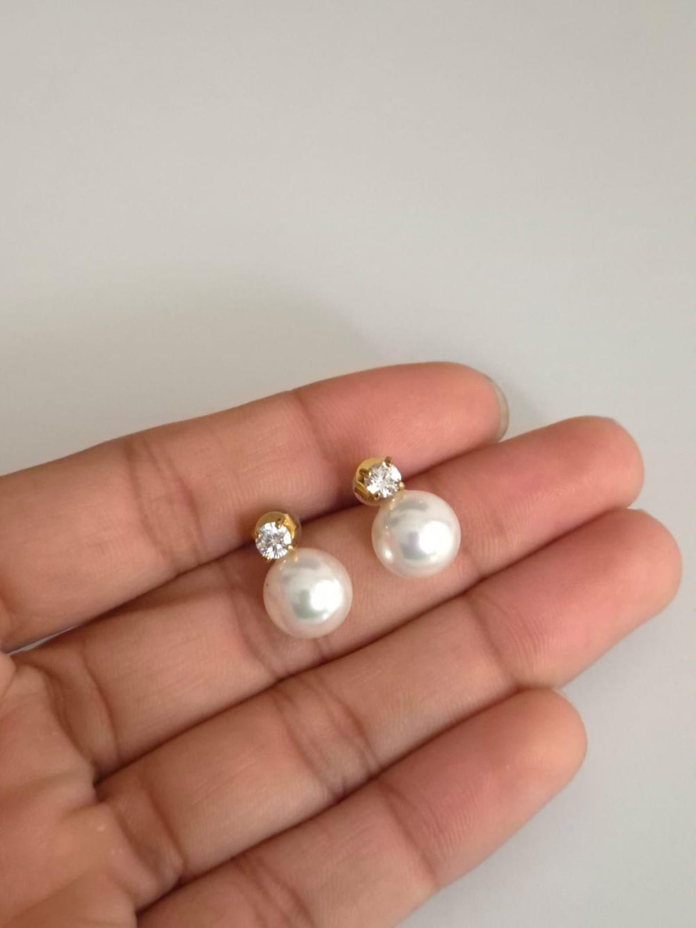 Luna Crystal Pearl Earrings QROSH