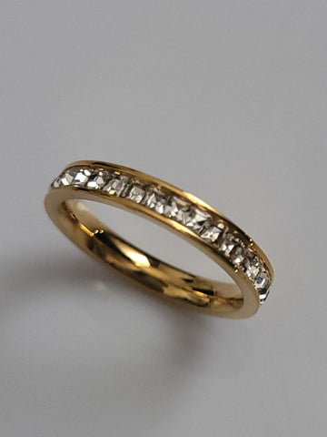 18K Gold Plated 316L Full Stone Thin Band Ring