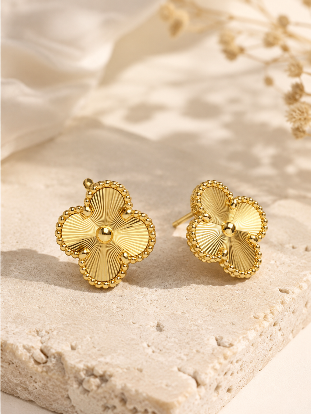 18K Gold Plated clover Earrings QROSH