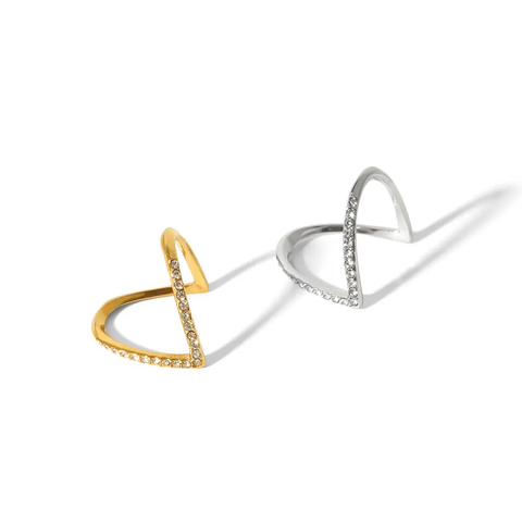 18K Gold-Plated V Stone Ring QROSH
