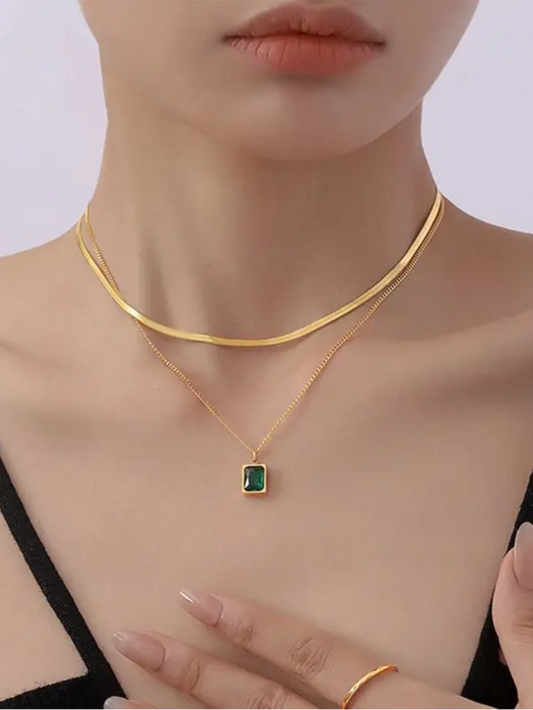 Double Layer Emerald Green Pendant QROSH